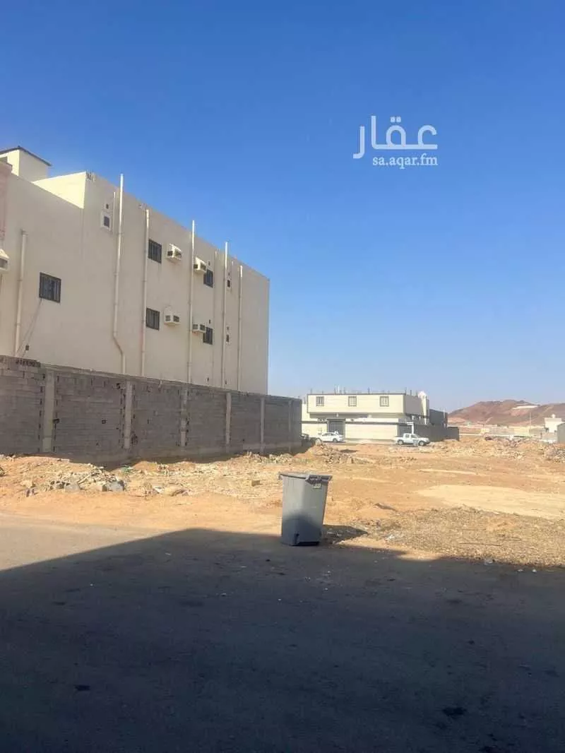 أرض للبيع في شارع ابن باتكين, حي وادي البطان, مدينة المدينة المنورة, منطقة المدينة المنورة 1 صورة