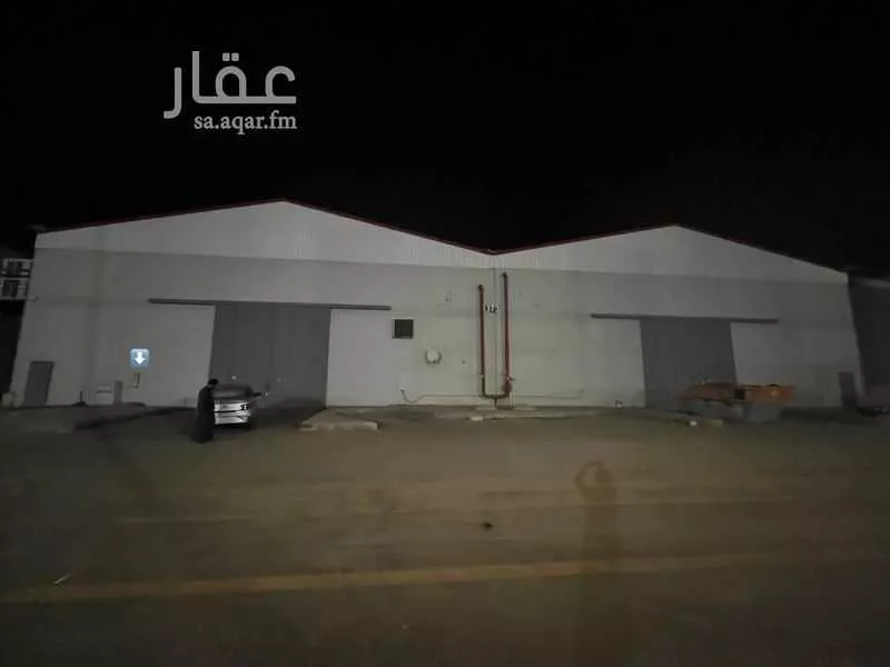 مستودع للإيجار في شارع ابراهيم بن ابي اليمن الطبري, حي المصفاة, مدينة الرياض, منطقة الرياض 1 صورة