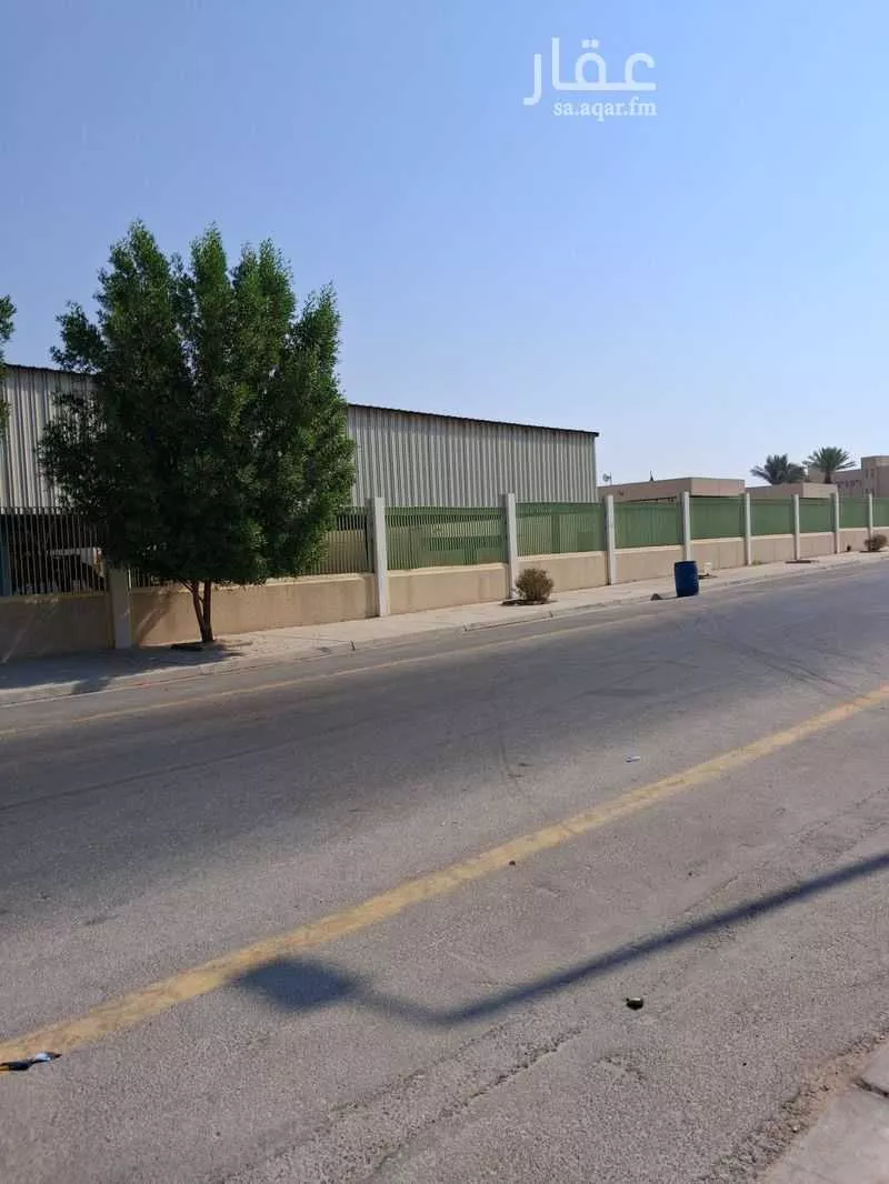 فيلا للبيع في شارع اوس بن ثابت ، حي الدوحة الشمالية ، الظهران ، الدمام 1 صورة
