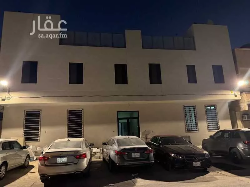 عمارة للبيع في شارع ام القوين, حي جرير, مدينة الرياض, منطقة الرياض 1 صورة