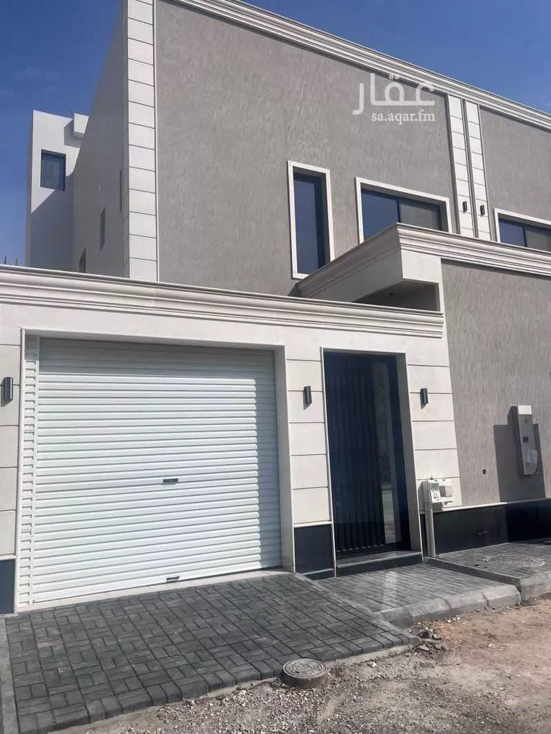 فيلا للبيع في شارع الخطة, حي الفاروق, مدينة الرياض, منطقة الرياض 1 صورة