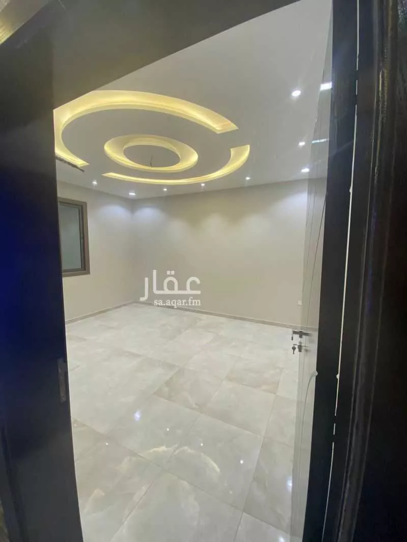 عمارة للإيجار في شارع ابي طالب, حي الحدائق, مدينة الطائف, منطقة مكة المكرمة 1 صورة