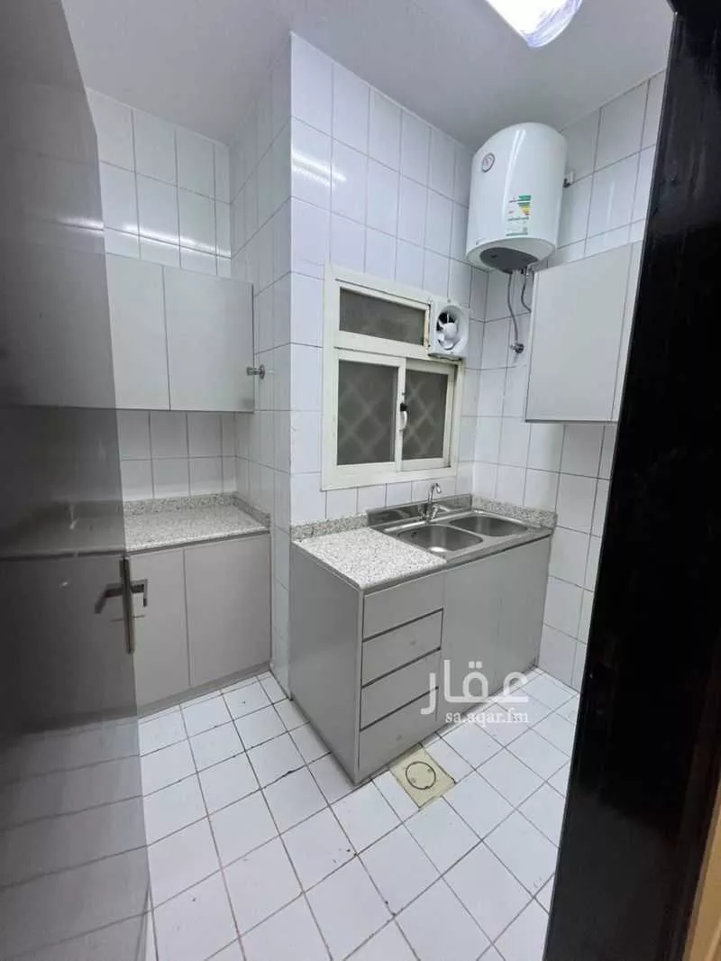 شقة للإيجار في شارع أبي منيع الأموي, حي المرقب, مدينة الرياض, منطقة الرياض 1 صورة