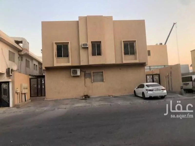 عمارة للبيع في شارع البكيريه, حي مخطط الإتصالات, مدينة الدمام, المنطقة الشرقية 1 صورة