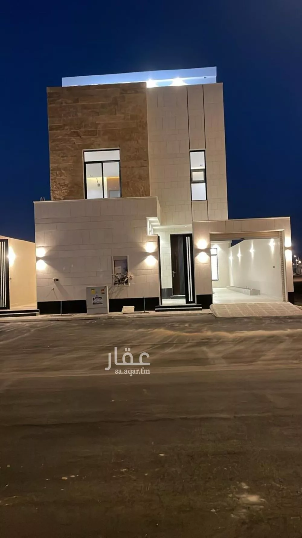 فيلا للبيع في شارع العين, حي النظيم, مدينة الرياض, منطقة الرياض 1 صورة