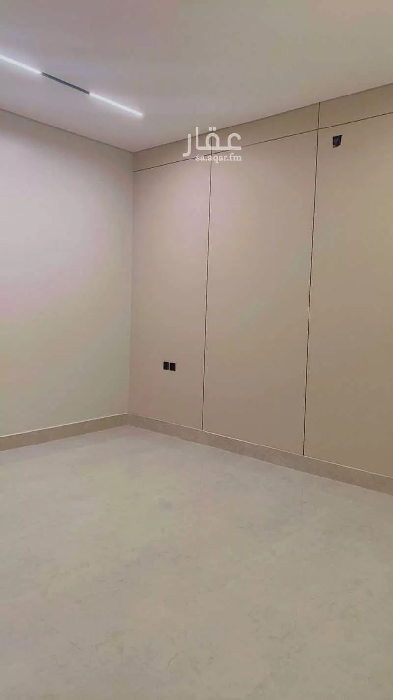 فيلا للبيع في شارع خلف عبدالله , حي البيان, مدينة الرياض, منطقة الرياض 1 صورة