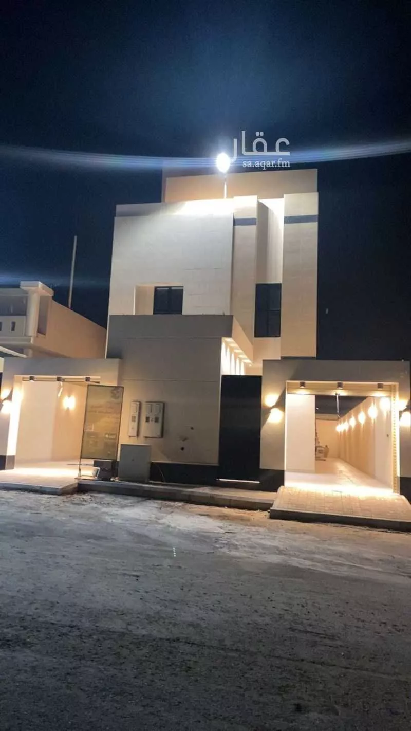 فيلا للبيع في شارع خلف عبدالله , حي البيان, مدينة الرياض, منطقة الرياض 1 صورة