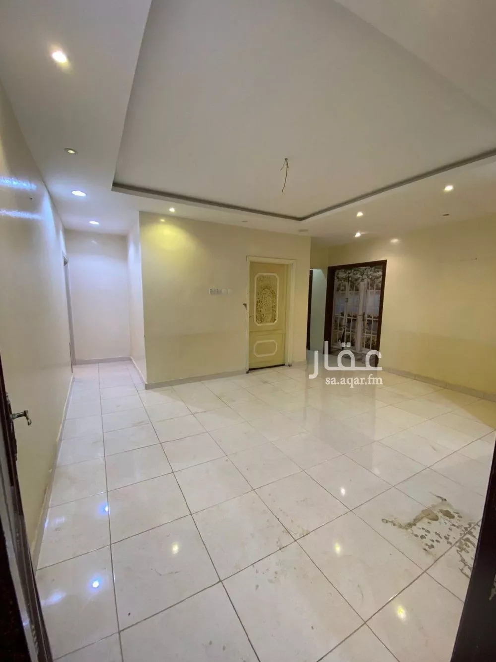 فيلا للبيع في شارع الدفاع, حي إشبيلية, مدينة الرياض, منطقة الرياض 1 صورة