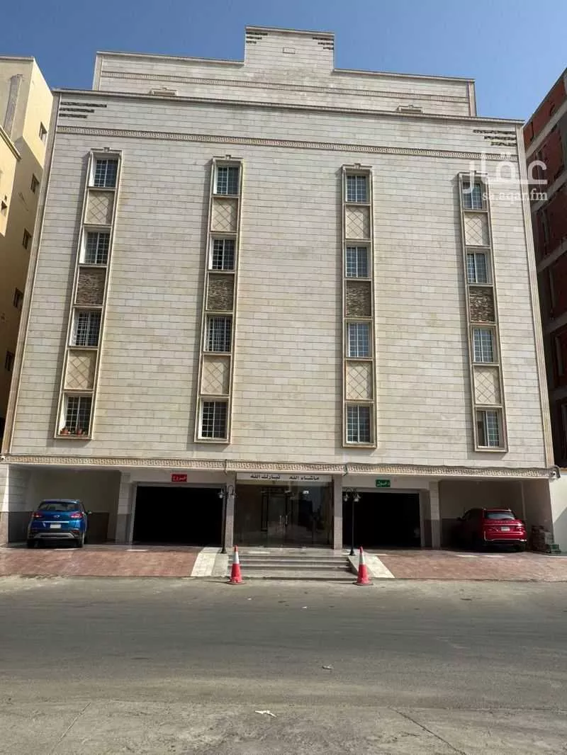 فيلا للإيجار في شارع أحمد البصري, حي الريان, مدينة جدة, منطقة مكة المكرمة 1 صورة