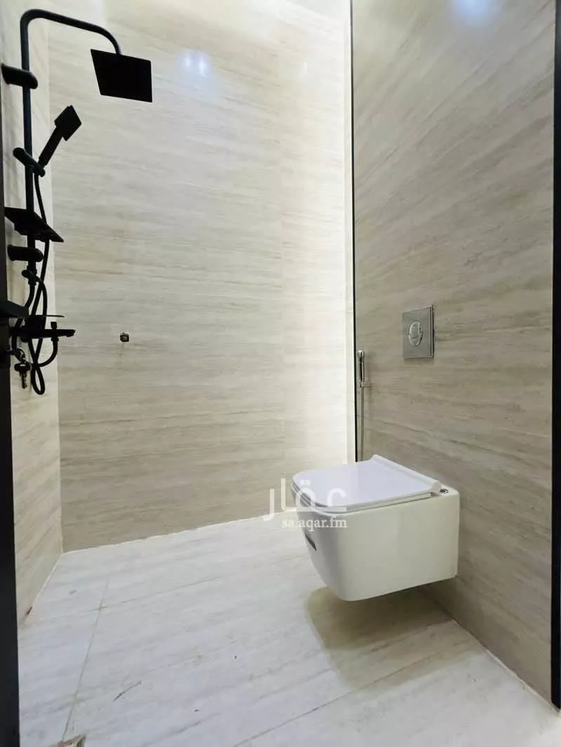 شقة للبيع في شارع الرماح الاسدي ، حي الشاطئ ، جازان ، منطقة جازان 1 صورة