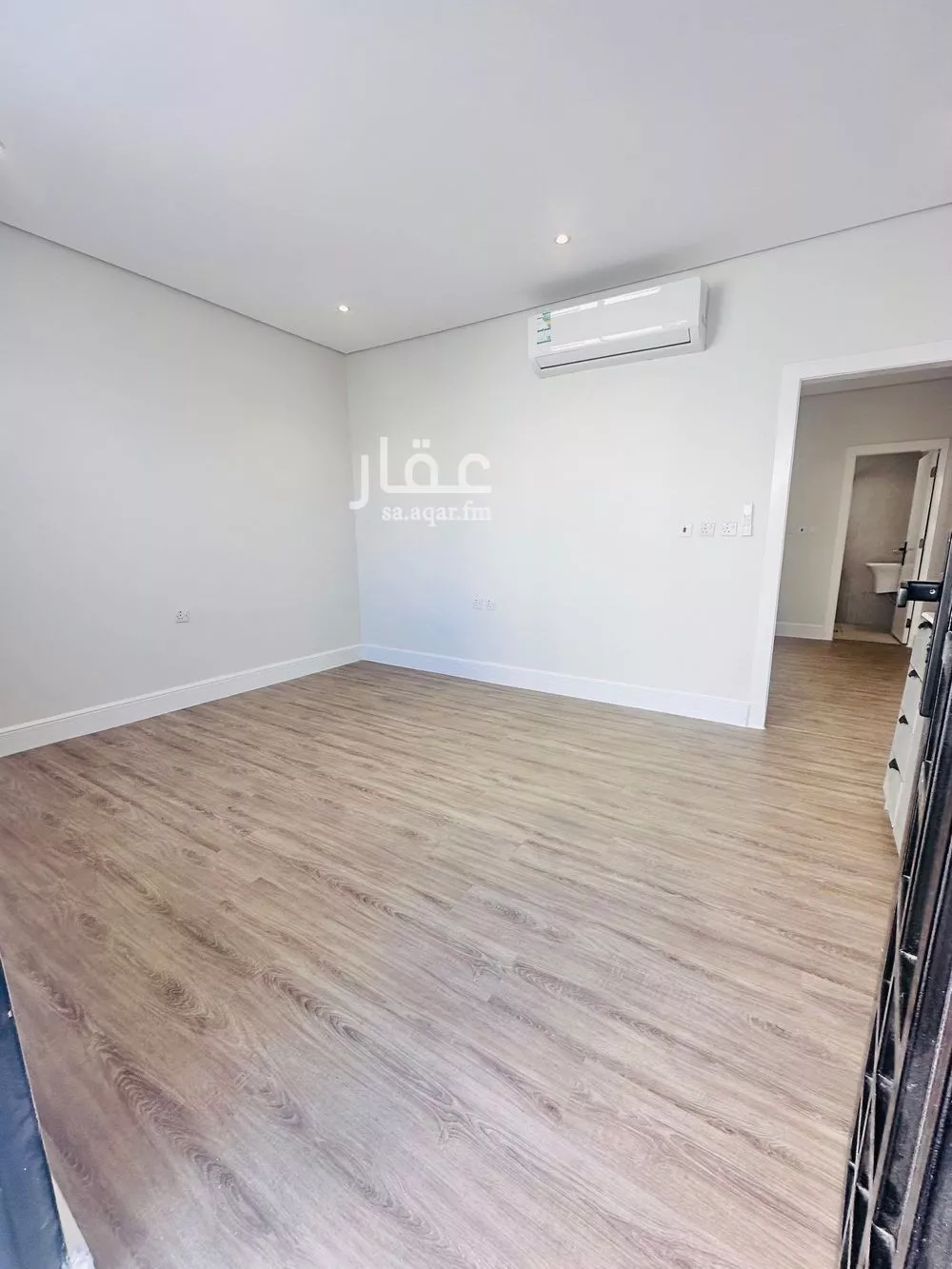 شقة للإيجار في شارع المزرع, حي الورود, مدينة الرياض, منطقة الرياض 1 صورة