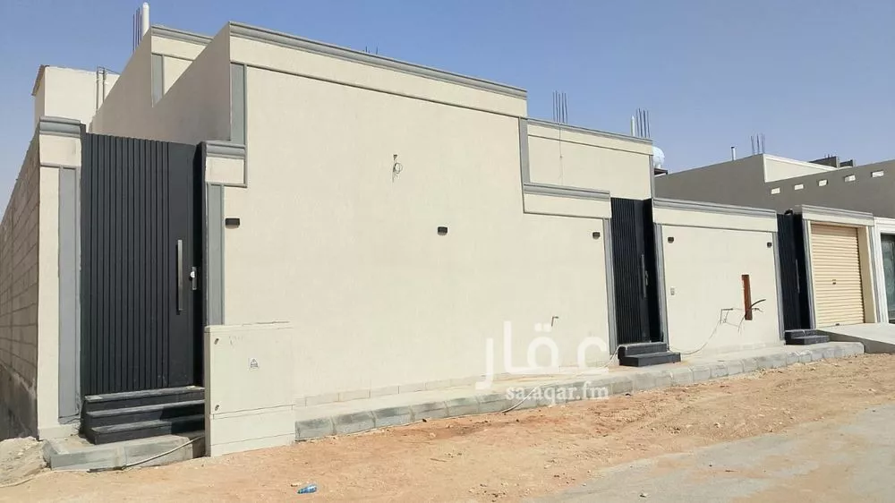 دور للبيع في شارع البستان, حي الصفاء, مدينة عنيزه, منطقة القصيم 1 صورة