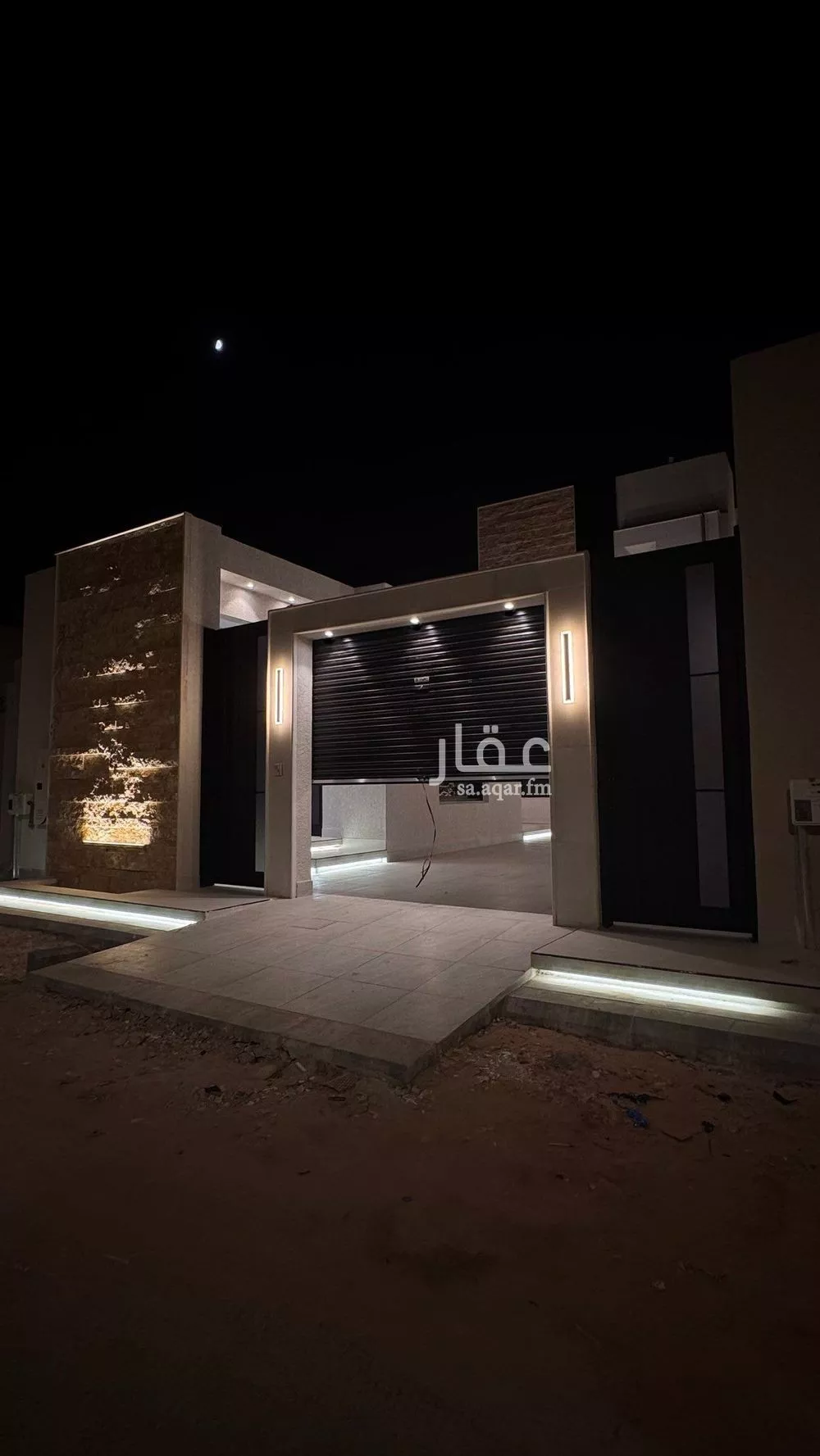فيلا للبيع في شارع أبو حبيب الأنصاري, حي الملك فهد, مدينة عنيزه, منطقة القصيم 1 صورة