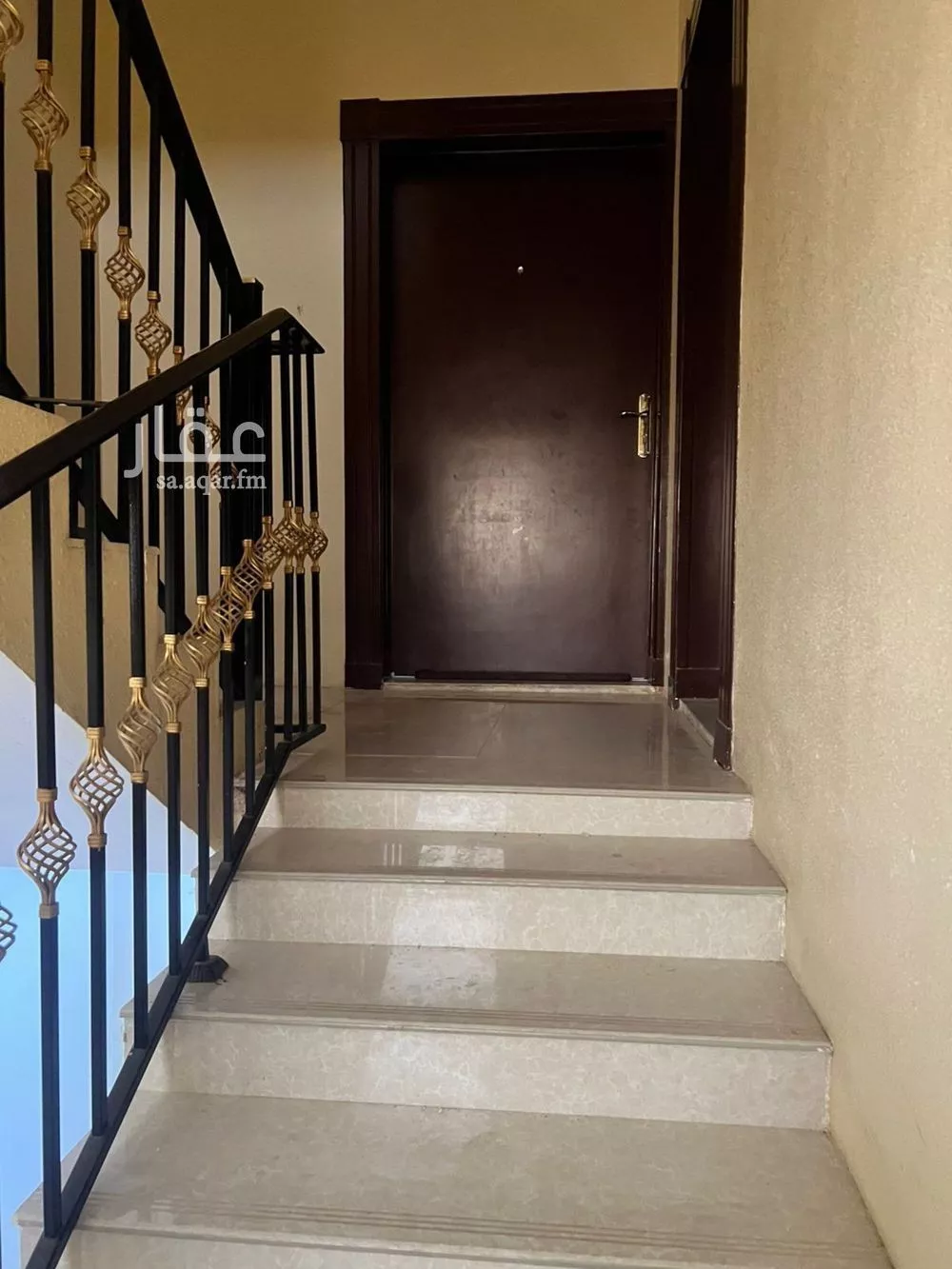 شقة للإيجار في حي الصالحية, مدينة عنيزة, منطقة القصيم 1 صورة