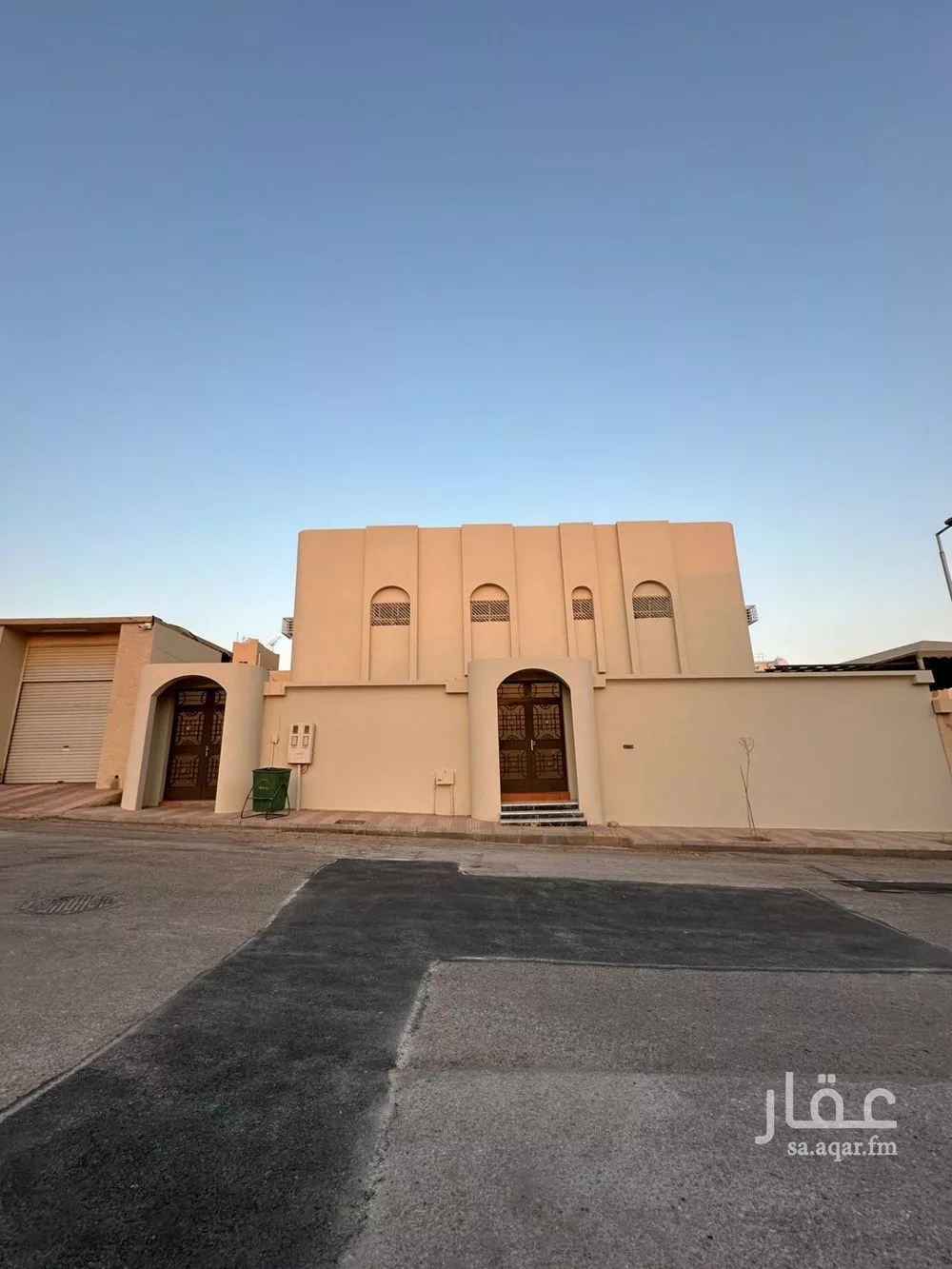 فيلا للبيع في شارع علي البحراني, حي الريان, مدينة عنيزه, منطقة القصيم 1 صورة