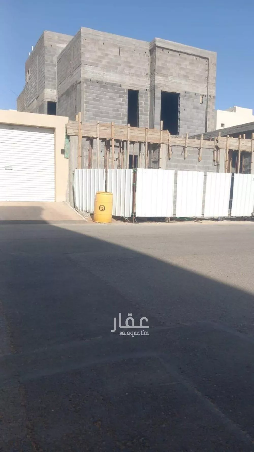 فيلا للبيع في شارع لبابة البغدادية, حي المصيف, مدينة عنيزة, منطقة القصيم 1 صورة