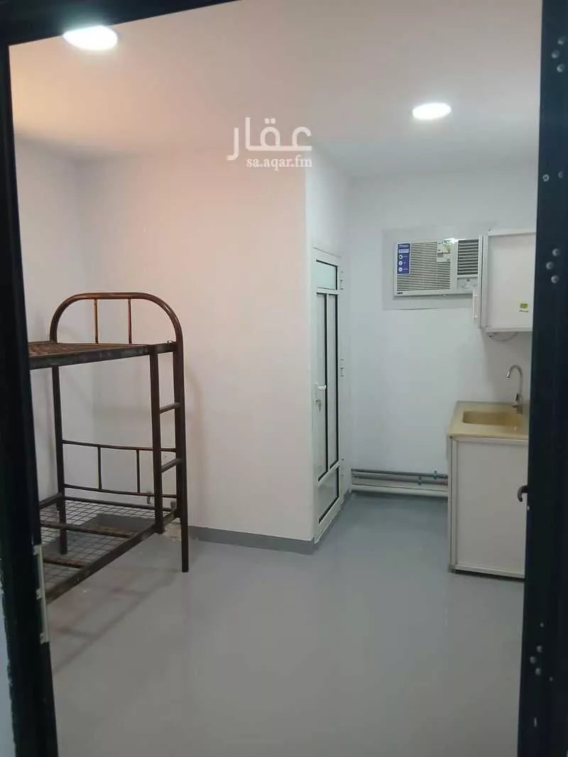 عمارة للإيجار في شارع الامير متعب ابن عبدالعزيز, حي الروضة, مدينة الدمام, المنطقة الشرقية 1 صورة