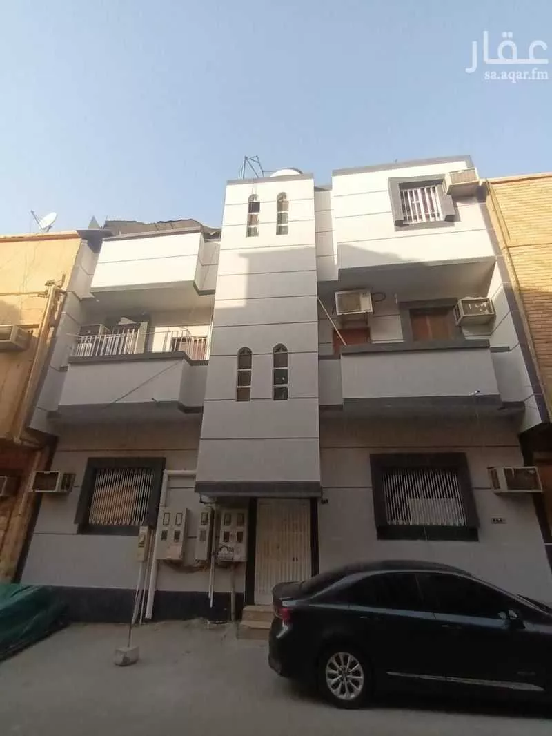 عمارة للبيع في شارع ابي السعود الحسيني, حي سكيرينة, مدينة الرياض, منطقة الرياض 1 صورة