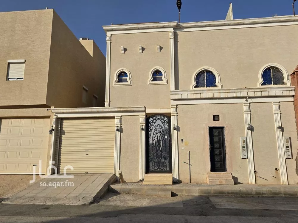 فيلا للبيع في شارع ضرار بن الأزور, حي المهدية, مدينة الرياض, منطقة الرياض 1 صورة