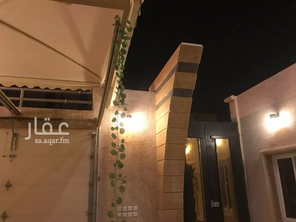 دور للإيجار في شارع رقم 360, حي الملقا, مدينة الرياض, منطقة الرياض 1 صورة