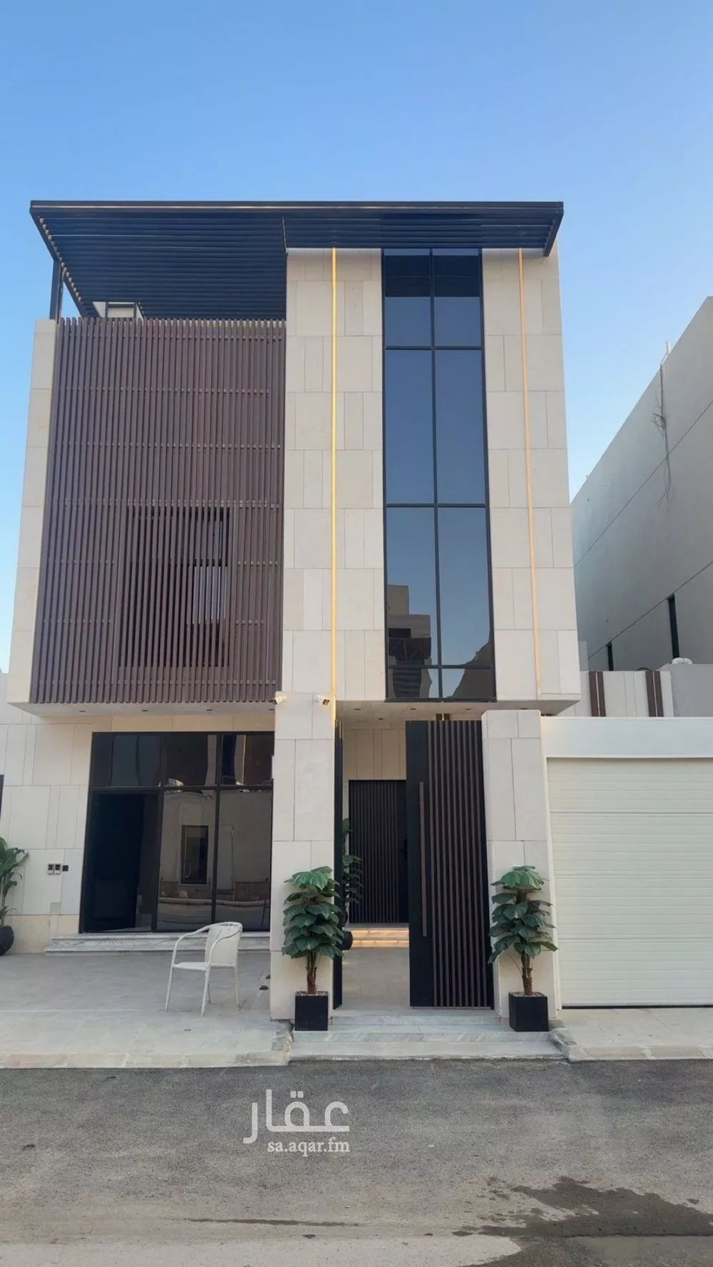 دور للبيع في شارع مصطفى عبدالرزاق, حي العارض, مدينة الرياض, منطقة الرياض 1 صورة