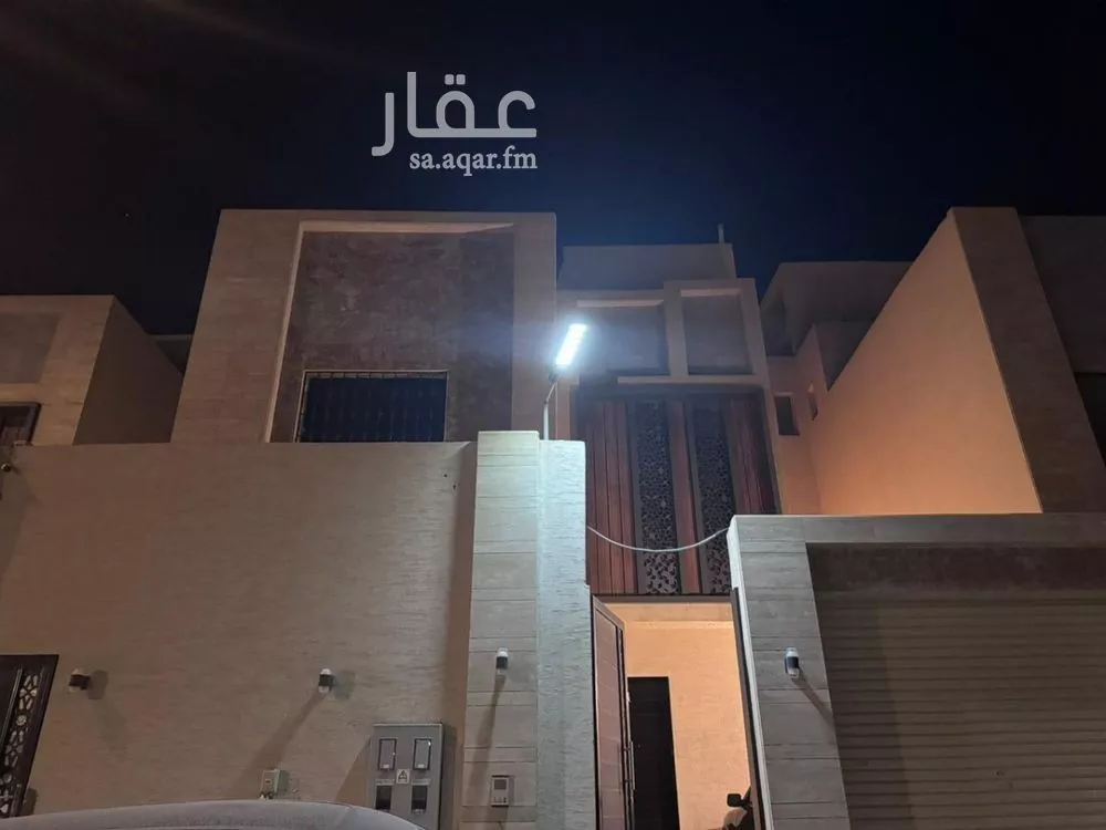 فيلا للبيع في شارع عبدالعزيز الرفاعي, حي العارض, مدينة الرياض, منطقة الرياض 1 صورة