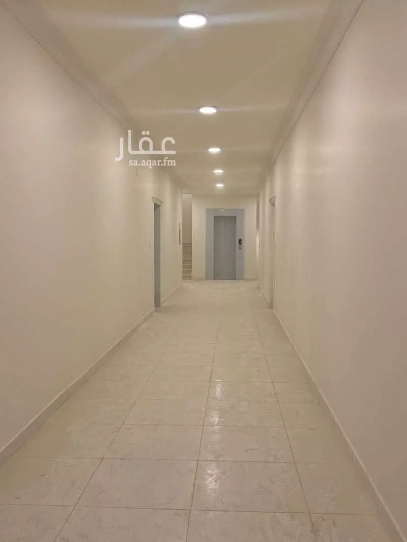 عمارة للإيجار في شارع راس تنورة, حي الخبر الجنوبية, مدينة الخبر, المنطقة الشرقية 1 صورة