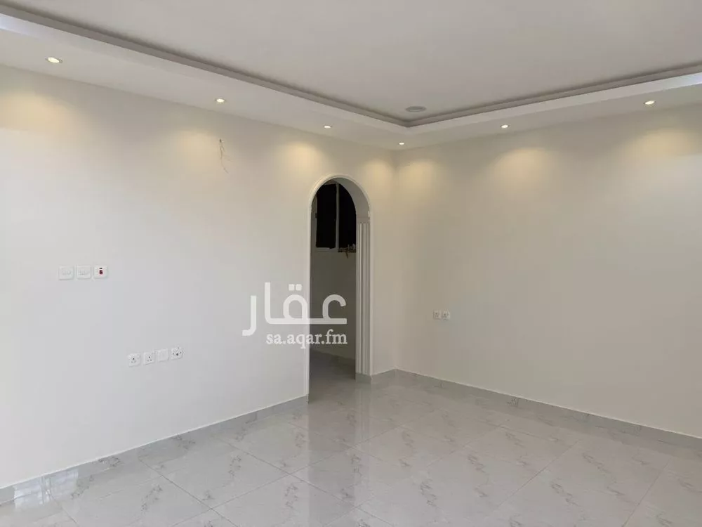 دور للإيجار في شارع ابي ذر الغفاري, حي ظهرة العودة شرق, مدينة الدرعية, منطقة الرياض 1 صورة