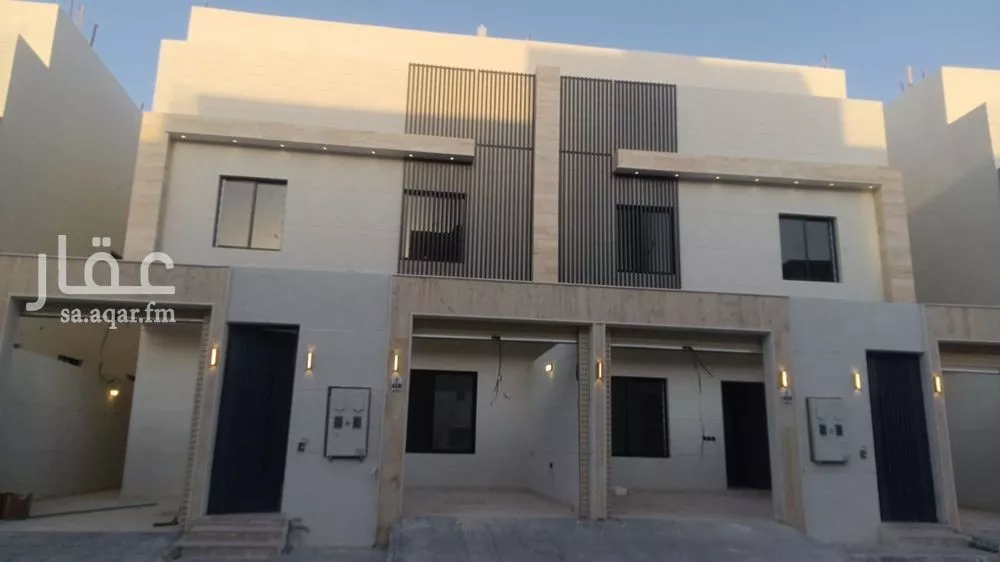 فيلا للبيع في شارع العجلان , حي عكاظ, مدينة الرياض, منطقة الرياض 1 صورة