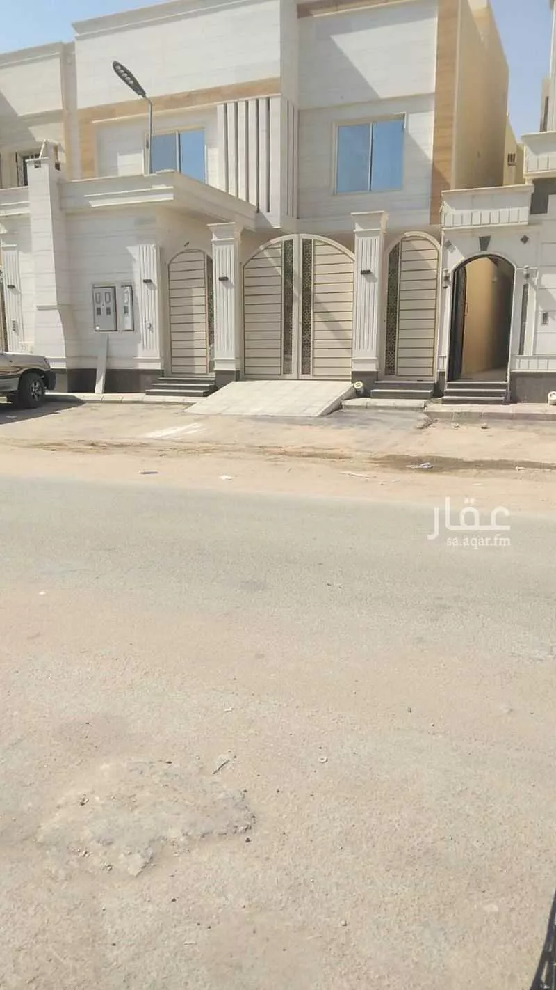 فيلا للبيع في شارع جبل الحسي ، حي القادسية ، الرياض ، منطقة الرياض 1 صورة