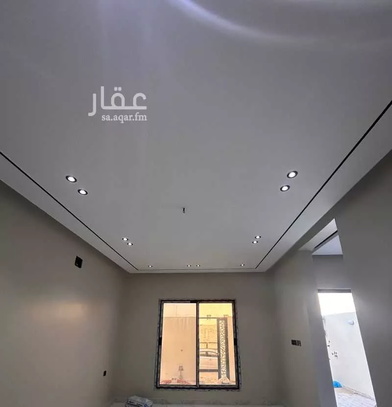 فيلا للبيع في شارع فراس بن عمرو, حي الأمواج, مدينة الخبر, المنطقة الشرقية 1 صورة