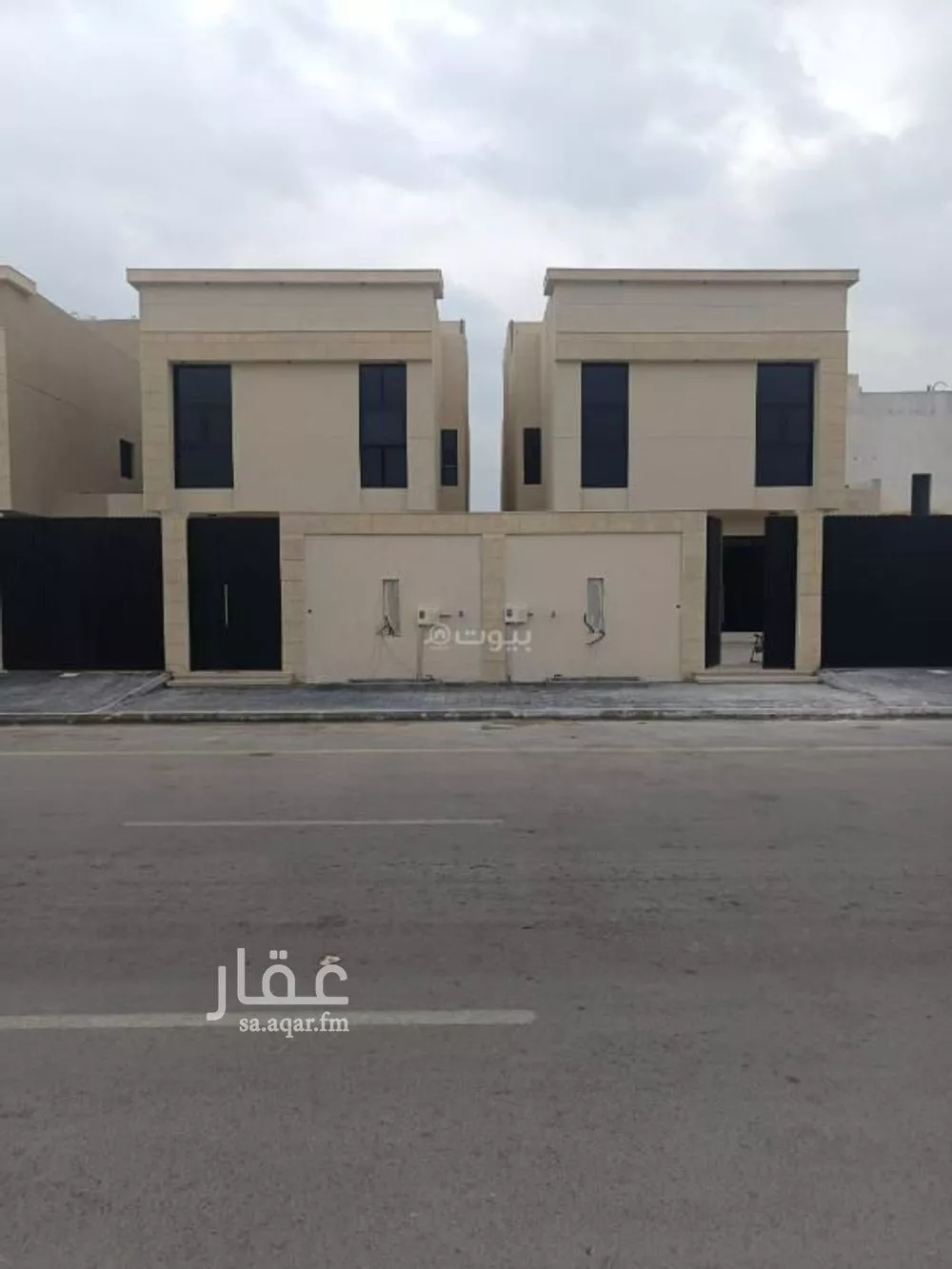 فيلا للبيع في شارع عبدالرحمن ابن كعب الانصاري, حي اللؤلؤ, مدينة الخبر, المنطقة الشرقية 1 صورة