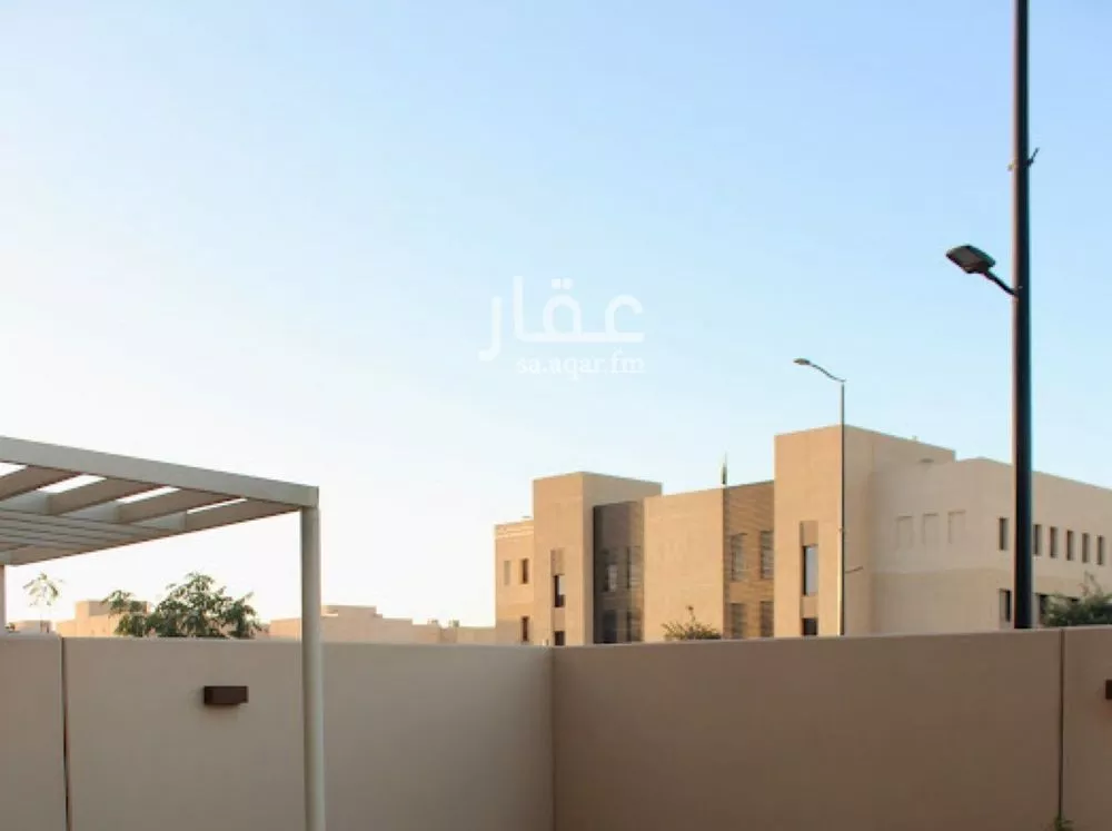 فيلا للبيع في شارع رقم 1070, حي سدرة, مدينة الرياض, منطقة الرياض 1 صورة