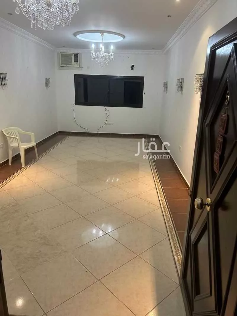 شقة للإيجار في 8295-8345 ، شارع الصفا ، حي النهضة ، جدة ، جدة 1 صورة