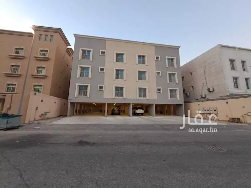 شقة للبيع في شارع اوطاس, حي هجر, مدينة الدمام, المنطقة الشرقية 1 صورة