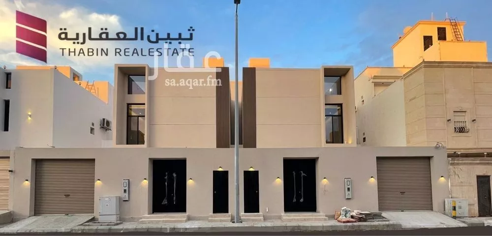 فيلا للبيع في شارع أحمد الخناني, حي الياقوت, مدينة جدة, منطقة مكة المكرمة 1 صورة