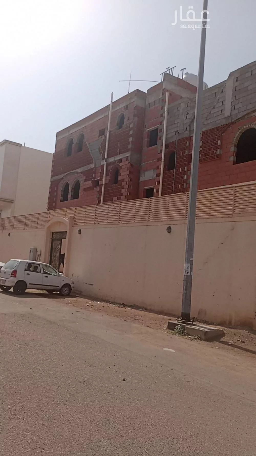 عمارة للبيع في شارع البرساني, حي الزهرة, مدينة المدينة المنورة, منطقة المدينة المنورة 1 صورة