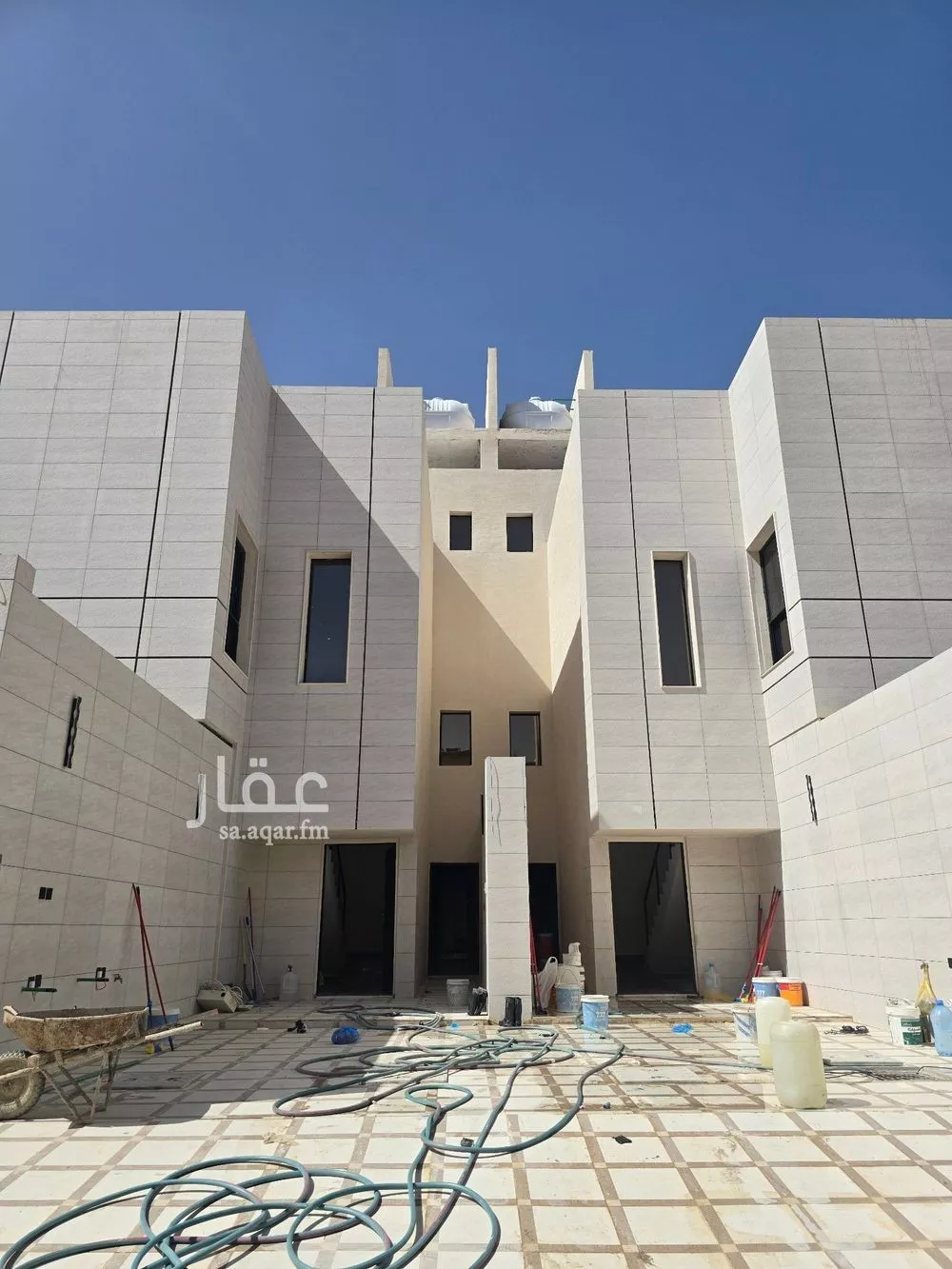 دور للبيع في شارع سلمة الغاضري, حي طويق, مدينة الرياض, منطقة الرياض 1 صورة