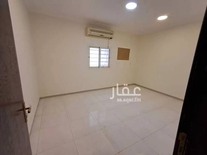 شقة للبيع في شارع الخليفة المامون, حي بدر, مدينة الرياض, منطقة الرياض 1 صورة