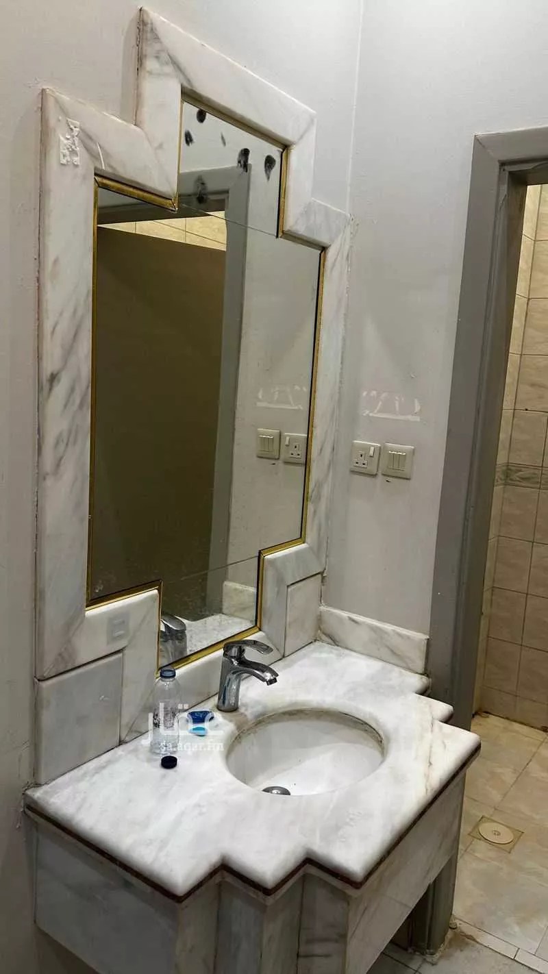 شقة للإيجار في شارع القمري ، حي الوادي ، الرياض ، منطقة الرياض 1 صورة