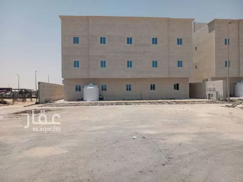 عمارة للبيع في شارع التوفيق, حي منطقة الخدمات المساندة, مدينة الدمام, المنطقة الشرقية 1 صورة