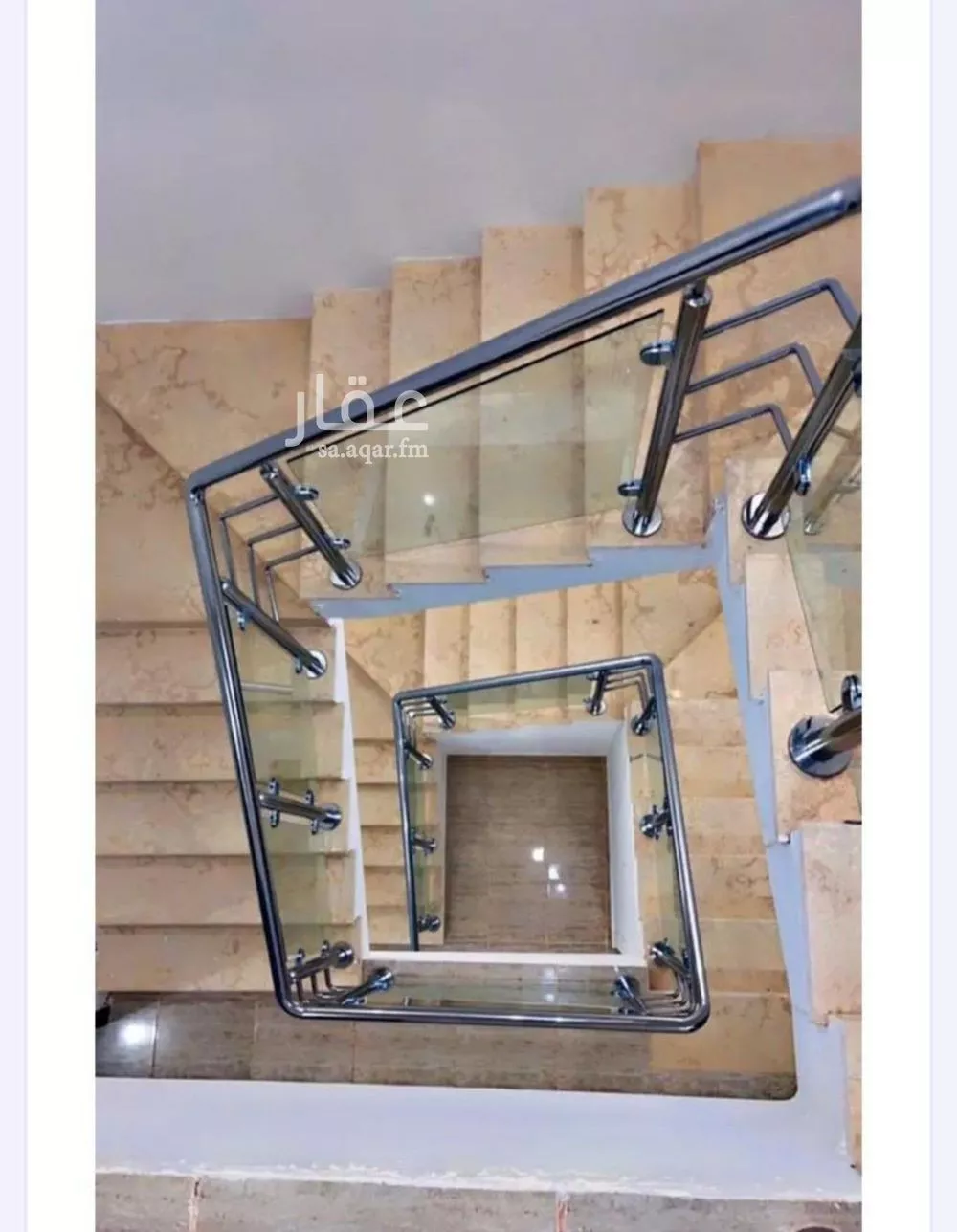 فيلا للبيع في شارع سلمان بن مالك, حي مطار الملك خالد الدولي, مدينة الرياض, منطقة الرياض 1 صورة