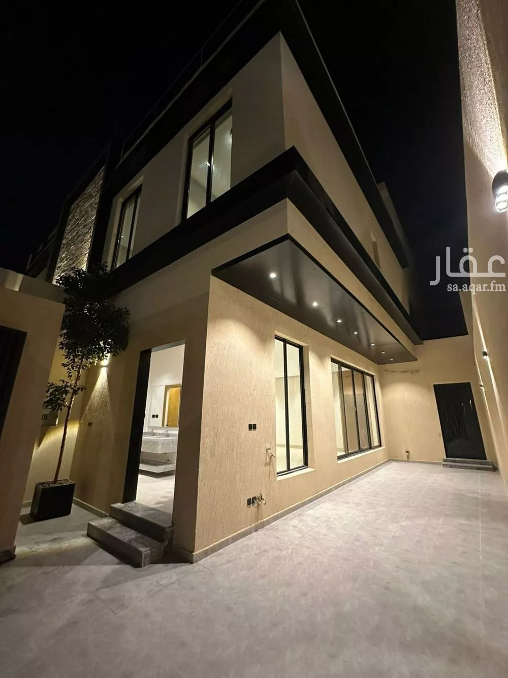 فيلا للبيع في شارع عبدالباسط الظاهري, حي النرجس, مدينة الرياض, منطقة الرياض 1 صورة