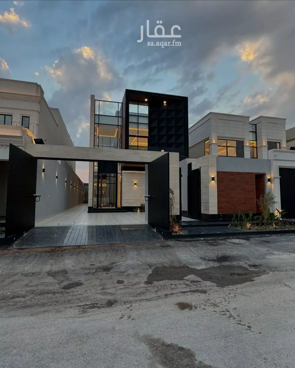 فيلا للبيع في شارع رقم 277, حي الملقا, مدينة الرياض, منطقة الرياض 1 صورة