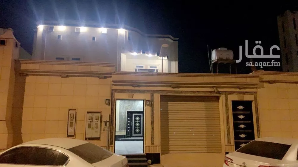 فيلا للبيع في شارع عبد الرحمن , حي الرمال, مدينة الرياض, منطقة الرياض 1 صورة