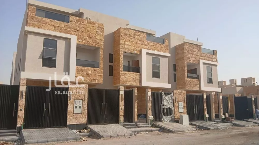 دور للبيع في شارع الحسين بن أبي محمد, حي العارض, مدينة الرياض, منطقة الرياض 1 صورة
