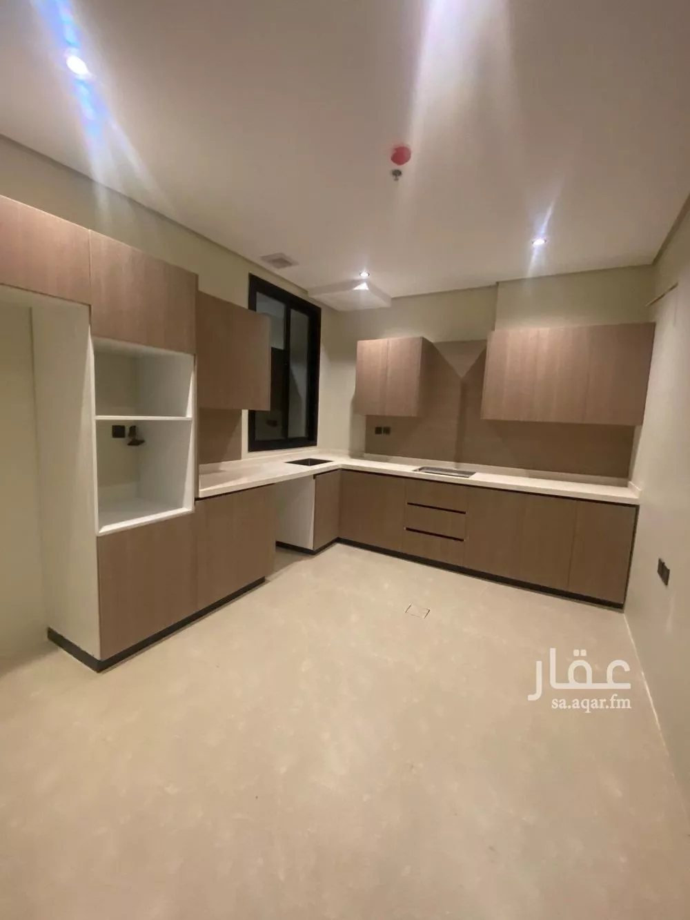 شقة للبيع في شارع احمد بن عجيان, حي طيبة, مدينة الدمام, المنطقة الشرقية 1 صورة