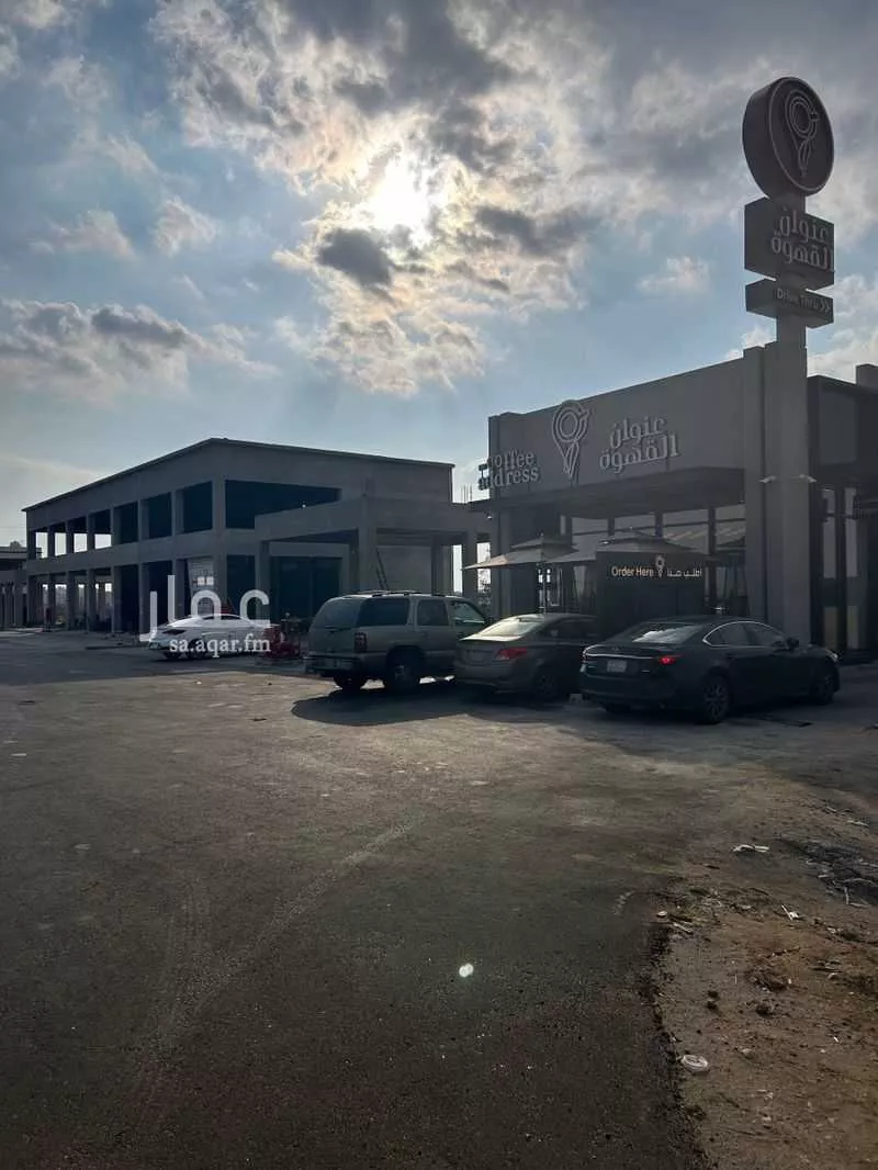 محل للإيجار في شارع  شارع Prince Sultan Road, حي الأمجاد, مدينة خميس مشيط, منطقة عسير 1 صورة