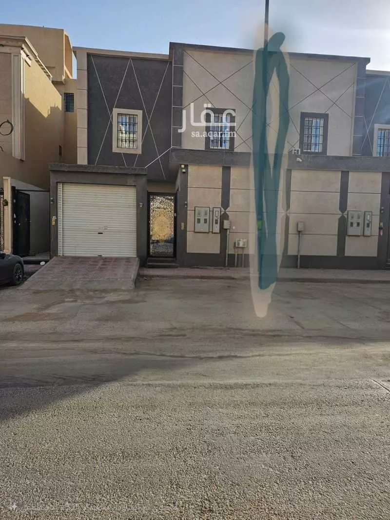 فيلا للبيع في شارع ابن عبدالهادي, حي الرمال, مدينة الرياض, منطقة الرياض 1 صورة
