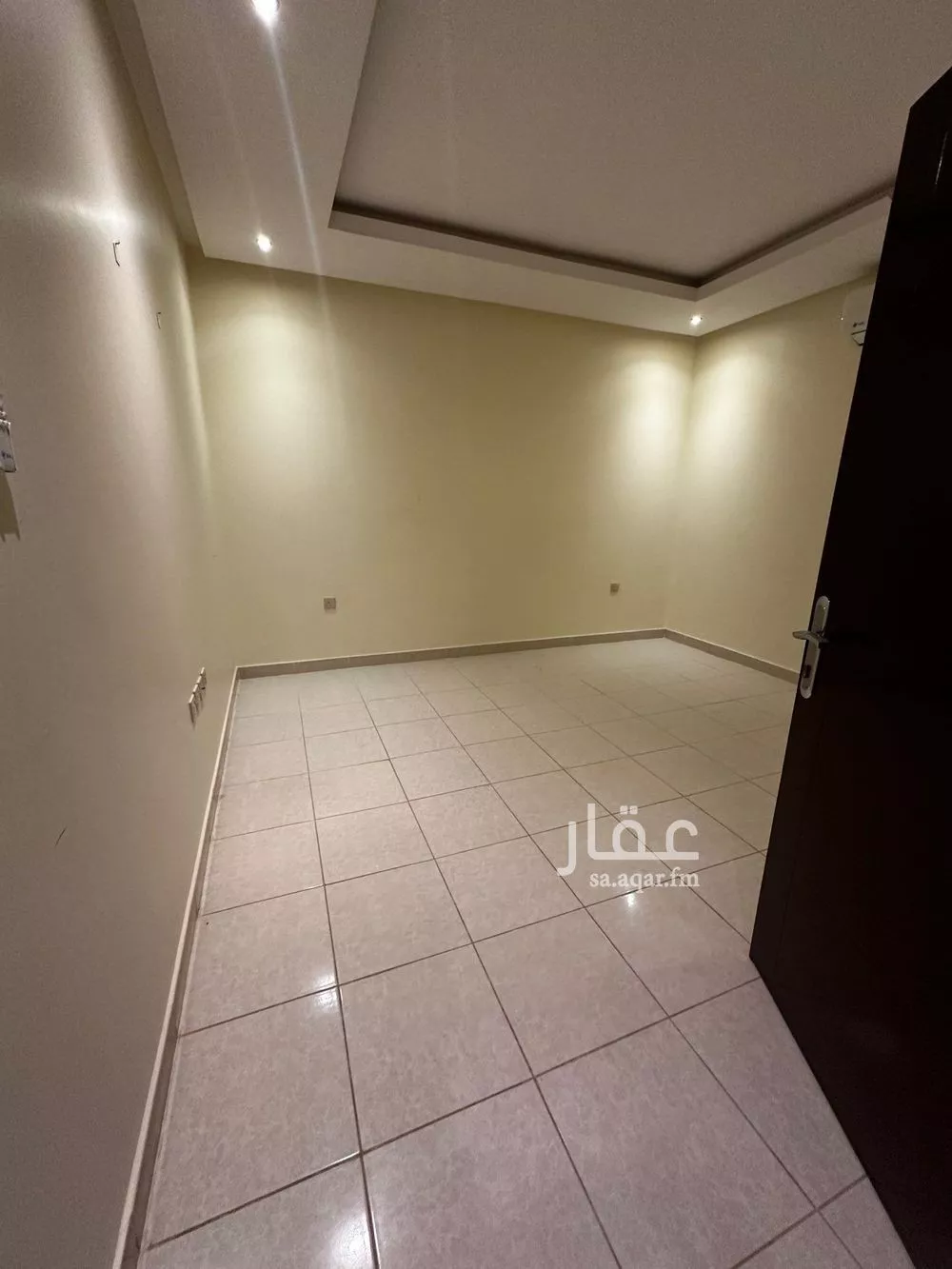 عمارة للإيجار في شارع رقم 488, حي الملقا, مدينة الرياض, منطقة الرياض 1 صورة